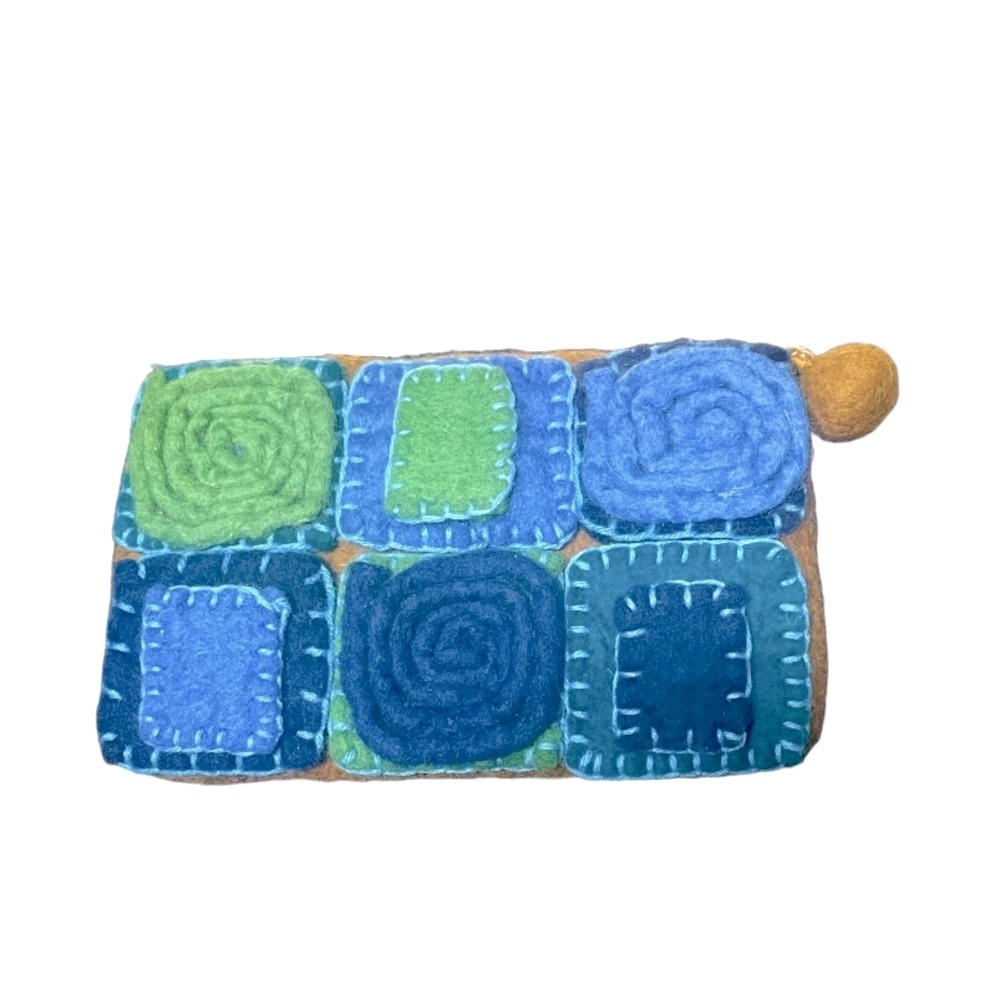 RISING TIDE NEPAL➕Felted Wool Clutch